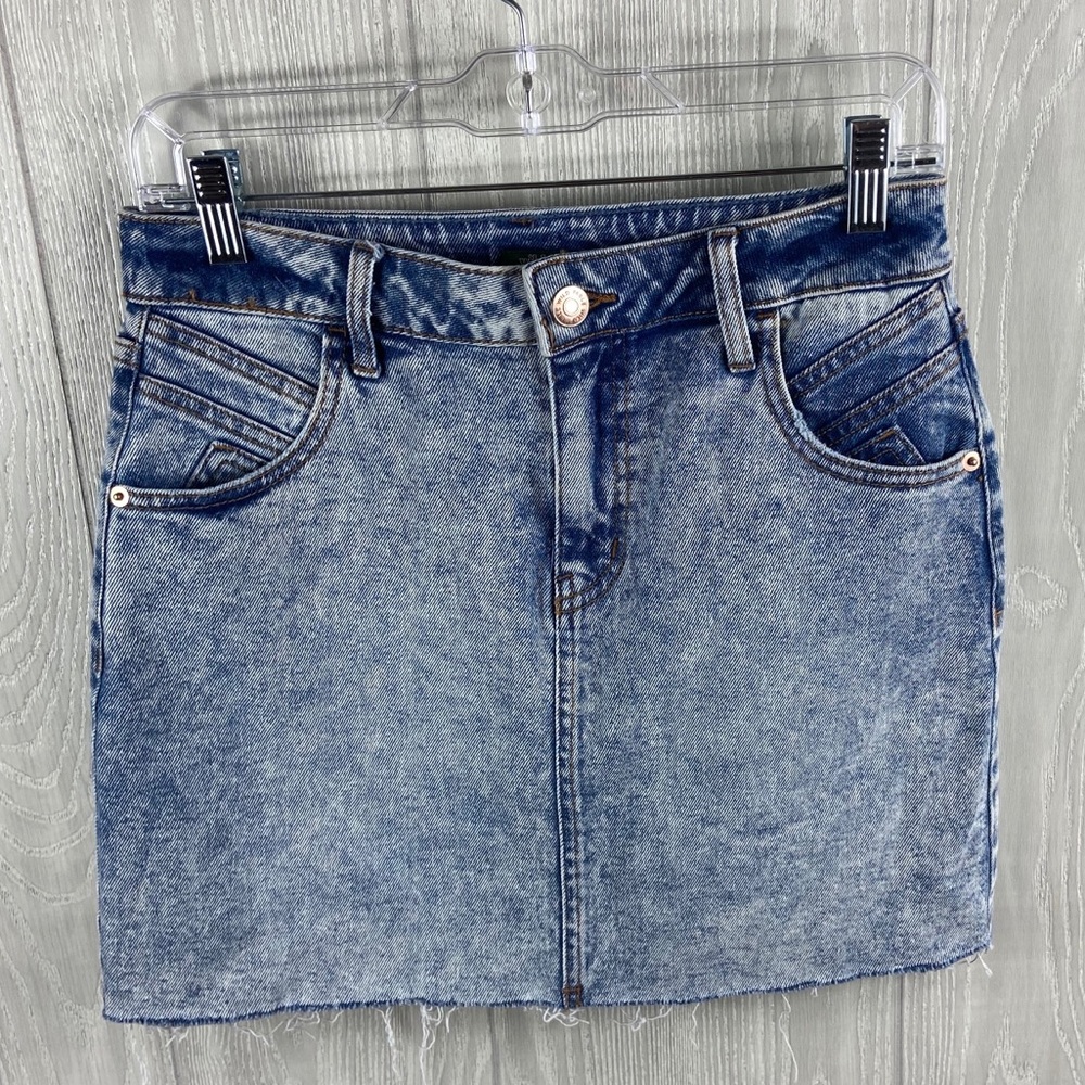 3/$20 Wild Fable Denim Skirt Size 4